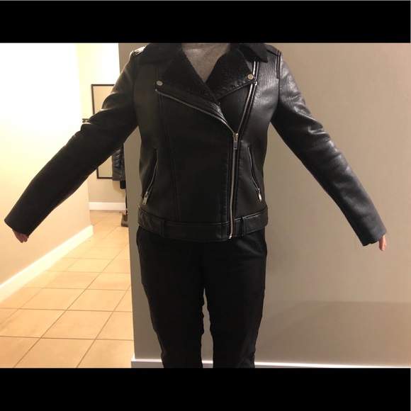 Black faux leather jacket - Picture 5 of 10